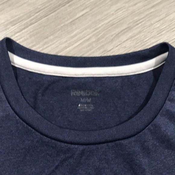 Reebok Navy/Black Short Sleeve Crew Neck T-Shirt - Picture 5 of 7